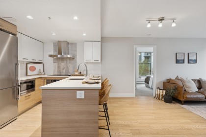 Photo 1 at 329 - 1783 Manitoba Street, False Creek, Vancouver West