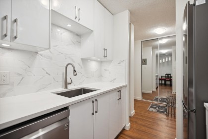 Photo 2 at 519 - 2012 Fullerton Avenue, Pemberton NV, North Vancouver