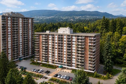 Photo 10 at 519 - 2012 Fullerton Avenue, Pemberton NV, North Vancouver
