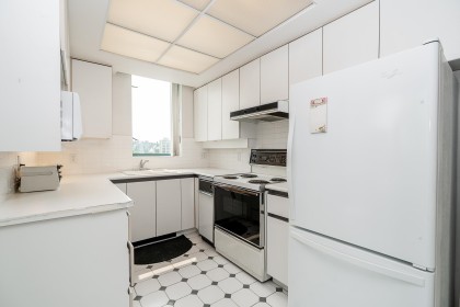 Photo 11 at 804 - 1355 W Broadway, Fairview VW, Vancouver West