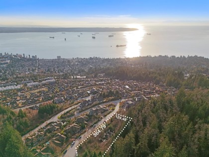 Photo 14 at 2345 Kadlec Court, Whitby Estates, West Vancouver