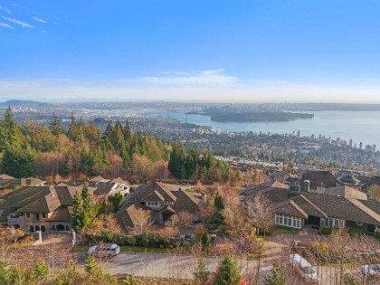Photo 19 at 2345 Kadlec Court, Whitby Estates, West Vancouver
