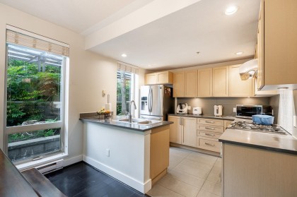 Photo 12 at 112 - 5779 Birney Avenue, University VW, Vancouver West