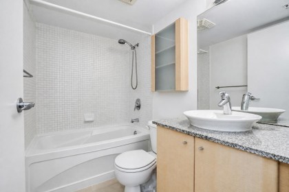 Photo 17 at 601 - 1199 Seymour Street, Downtown VW, Vancouver West
