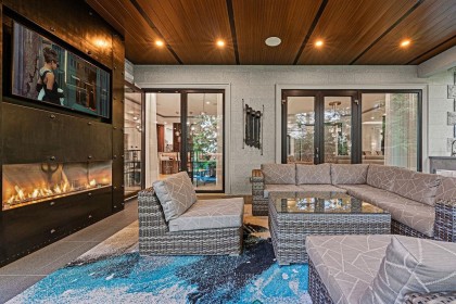 Photo 13 at 558 Glenross Road, Glenmore, West Vancouver
