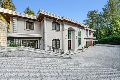 Photo 5 at 558 Glenross Road, Glenmore, West Vancouver