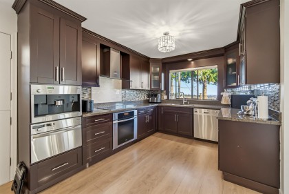 Photo 27 at 212 W Balmoral Road, Upper Lonsdale, North Vancouver