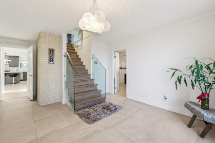 Photo 6 at 212 W Balmoral Road, Upper Lonsdale, North Vancouver