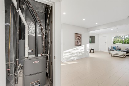 Photo 12 at 212 W Balmoral Road, Upper Lonsdale, North Vancouver
