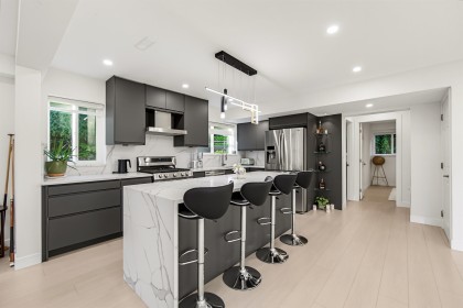 Photo 9 at 212 W Balmoral Road, Upper Lonsdale, North Vancouver