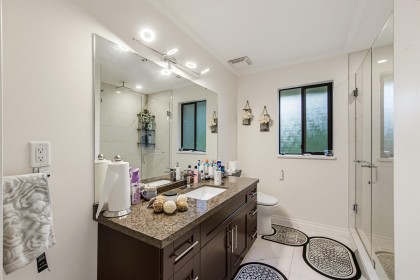 Photo 30 at 212 W Balmoral Road, Upper Lonsdale, North Vancouver
