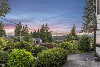 Photo 37 at 212 W Balmoral Road, Upper Lonsdale, North Vancouver