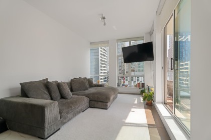 Photo 8 at 1202 - 1455 Howe, Yaletown, Vancouver West