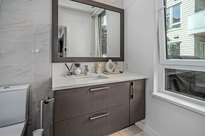 Photo 14 at 487 W 26th Avenue, Cambie, Vancouver West