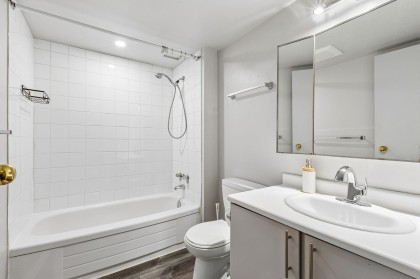 Photo 13 at 102 - 107 W 27th Street, Upper Lonsdale, North Vancouver