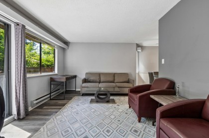 Photo 4 at 102 - 107 W 27th Street, Upper Lonsdale, North Vancouver