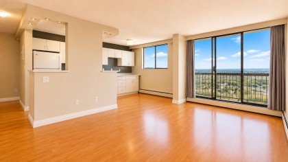 Photo 22 at 1607 - 145 St. Georges Avenue, Lower Lonsdale, North Vancouver