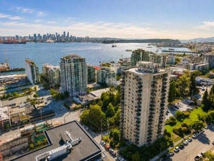 Photo 36 at 1607 - 145 St. Georges Avenue, Lower Lonsdale, North Vancouver