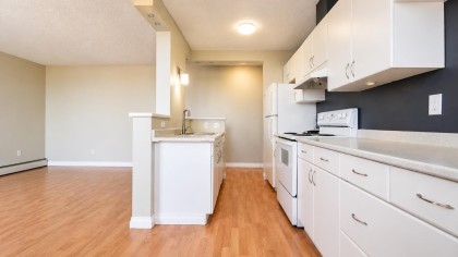 Photo 28 at 1607 - 145 St. Georges Avenue, Lower Lonsdale, North Vancouver