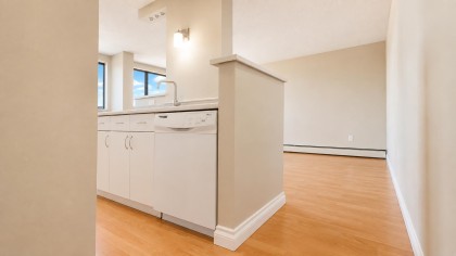 Photo 20 at 1607 - 145 St. Georges Avenue, Lower Lonsdale, North Vancouver