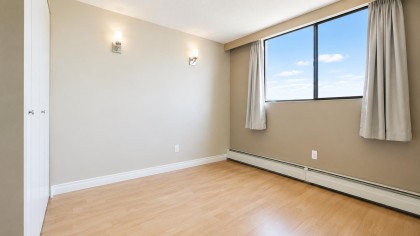 Photo 33 at 1607 - 145 St. Georges Avenue, Lower Lonsdale, North Vancouver