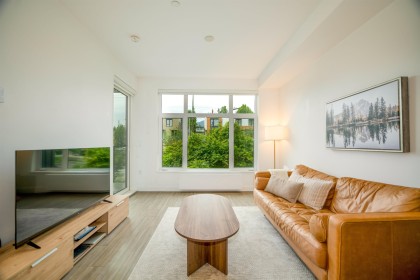 Photo 9 at 214 - 707 3rd Street East, Queensbury, North Vancouver