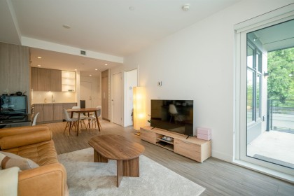 Photo 11 at 214 - 707 3rd Street East, Queensbury, North Vancouver