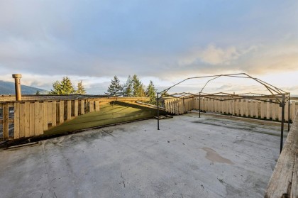 Photo 40 at 556 Ballantree Road, Glenmore, West Vancouver