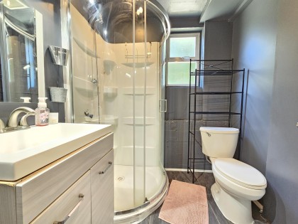 Photo 18 at 435 E Osborne Road, Upper Lonsdale, North Vancouver