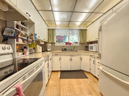 Photo 11 at 435 E Osborne Road, Upper Lonsdale, North Vancouver