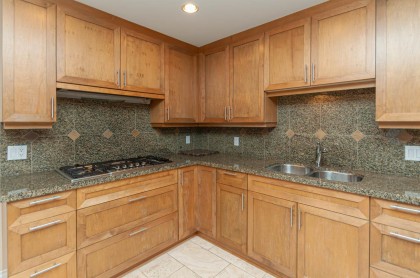 Photo 17 at 302 - 1777 Bayshore Drive, Coal Harbour, Vancouver West