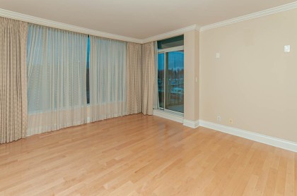 Photo 22 at 302 - 1777 Bayshore Drive, Coal Harbour, Vancouver West