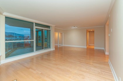 Photo 5 at 302 - 1777 Bayshore Drive, Coal Harbour, Vancouver West