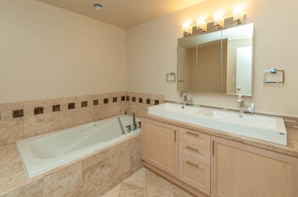 Photo 24 at 302 - 1777 Bayshore Drive, Coal Harbour, Vancouver West