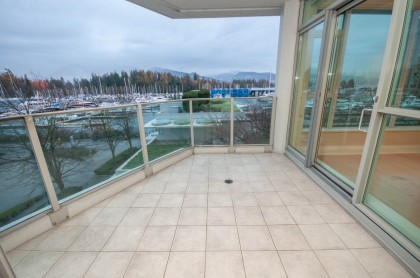 Photo 8 at 302 - 1777 Bayshore Drive, Coal Harbour, Vancouver West