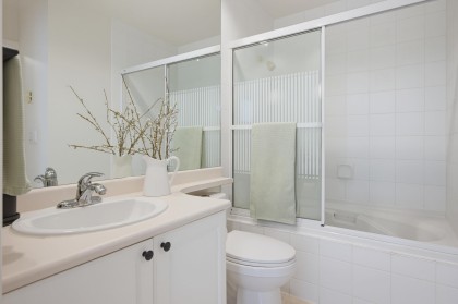 Photo 19 at 229 - 5735 Hampton Place, University VW, Vancouver West