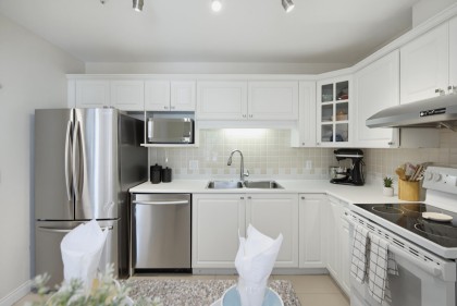 Photo 4 at 229 - 5735 Hampton Place, University VW, Vancouver West