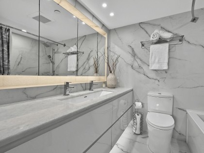 Photo 12 at 907 - 2201 Pine Street, Fairview VW, Vancouver West