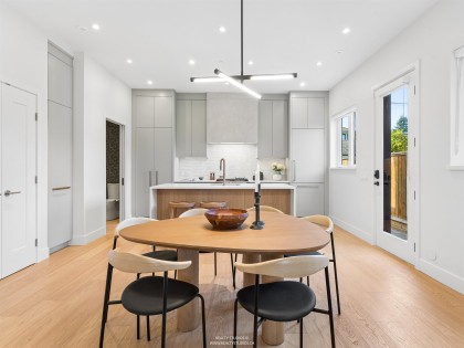 Photo 6 at 2 - 3060 W 34th Avenue, MacKenzie Heights, Vancouver West