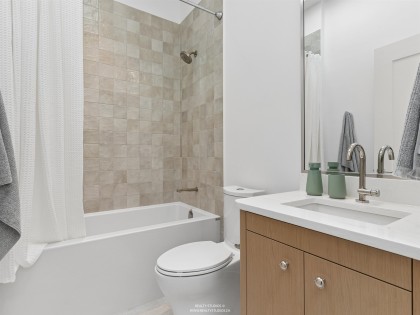 Photo 22 at 2 - 3060 W 34th Avenue, MacKenzie Heights, Vancouver West