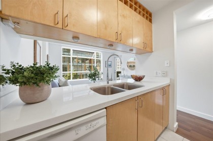 Photo 10 at 510 - 438 Seymour Street, Downtown VW, Vancouver West