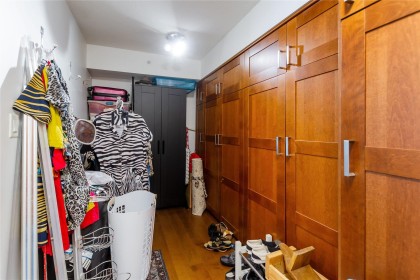 Photo 3 at 302 - 188 E Esplanade, Lower Lonsdale, North Vancouver