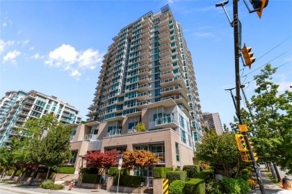 Photo 1 at 302 - 188 E Esplanade, Lower Lonsdale, North Vancouver