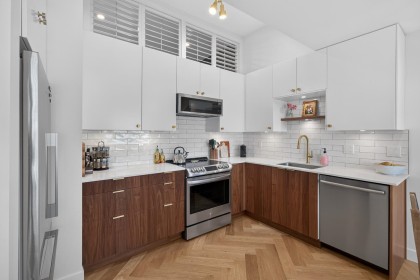 Photo 10 at 829 W 7th Avenue, Fairview VW, Vancouver West