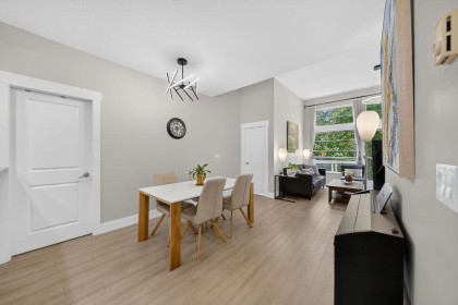Photo 5 at 407 - 6328 Larkin Drive, University VW, Vancouver West
