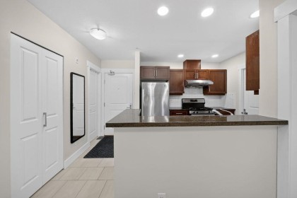 Photo 9 at 407 - 6328 Larkin Drive, University VW, Vancouver West