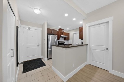 Photo 8 at 407 - 6328 Larkin Drive, University VW, Vancouver West