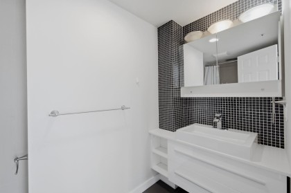 Photo 16 at 804 - 950 Cambie Street, Yaletown, Vancouver West
