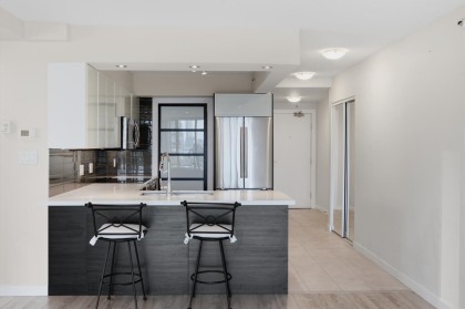 Photo 9 at 804 - 950 Cambie Street, Yaletown, Vancouver West