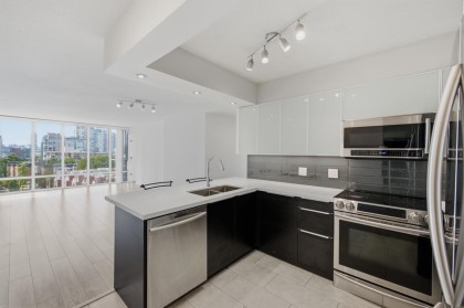 Photo 10 at 804 - 950 Cambie Street, Yaletown, Vancouver West